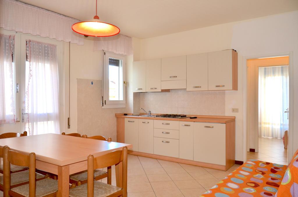 Villa Carlotta Lignano Sabbiadoro Exteriör bild